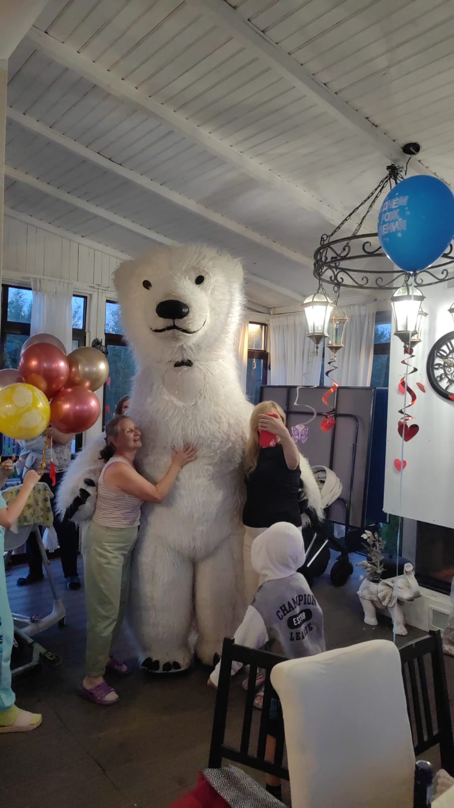 Панда на праздник